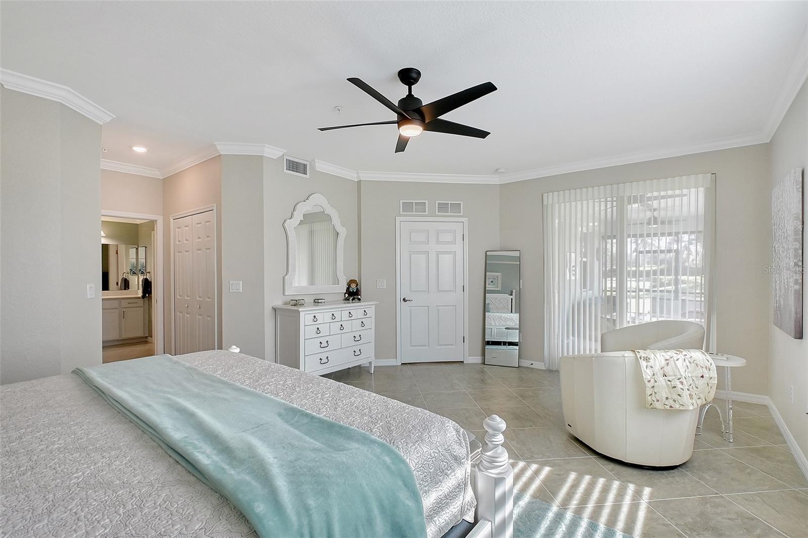Listing photo id 27 for 1017 Tidewater Shores Loop 1017