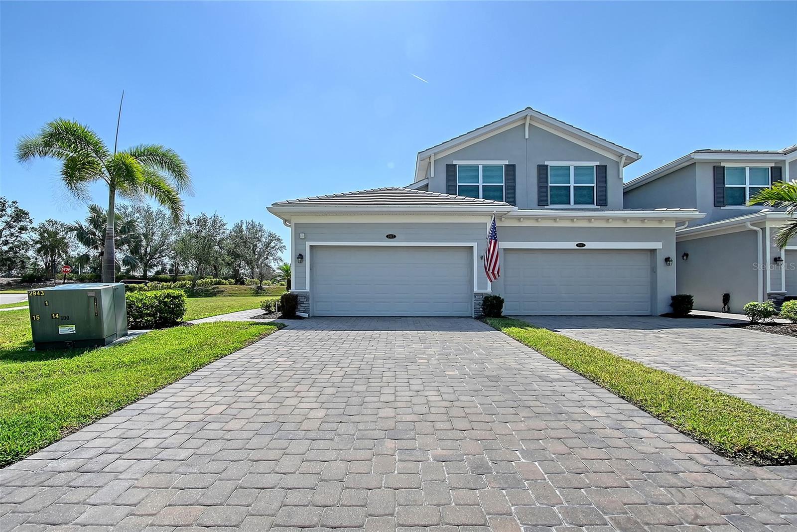 Listing photo id 2 for 1017 Tidewater Shores Loop 1017