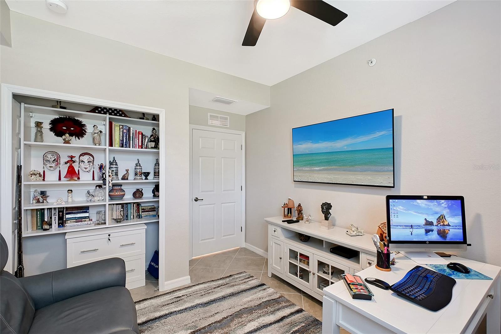 Listing photo id 38 for 1017 Tidewater Shores Loop 1017