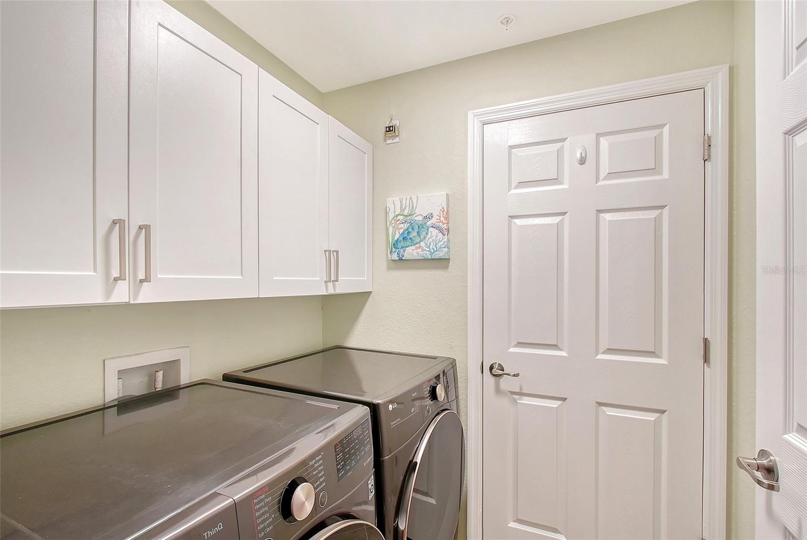 Listing photo id 39 for 1017 Tidewater Shores Loop 1017