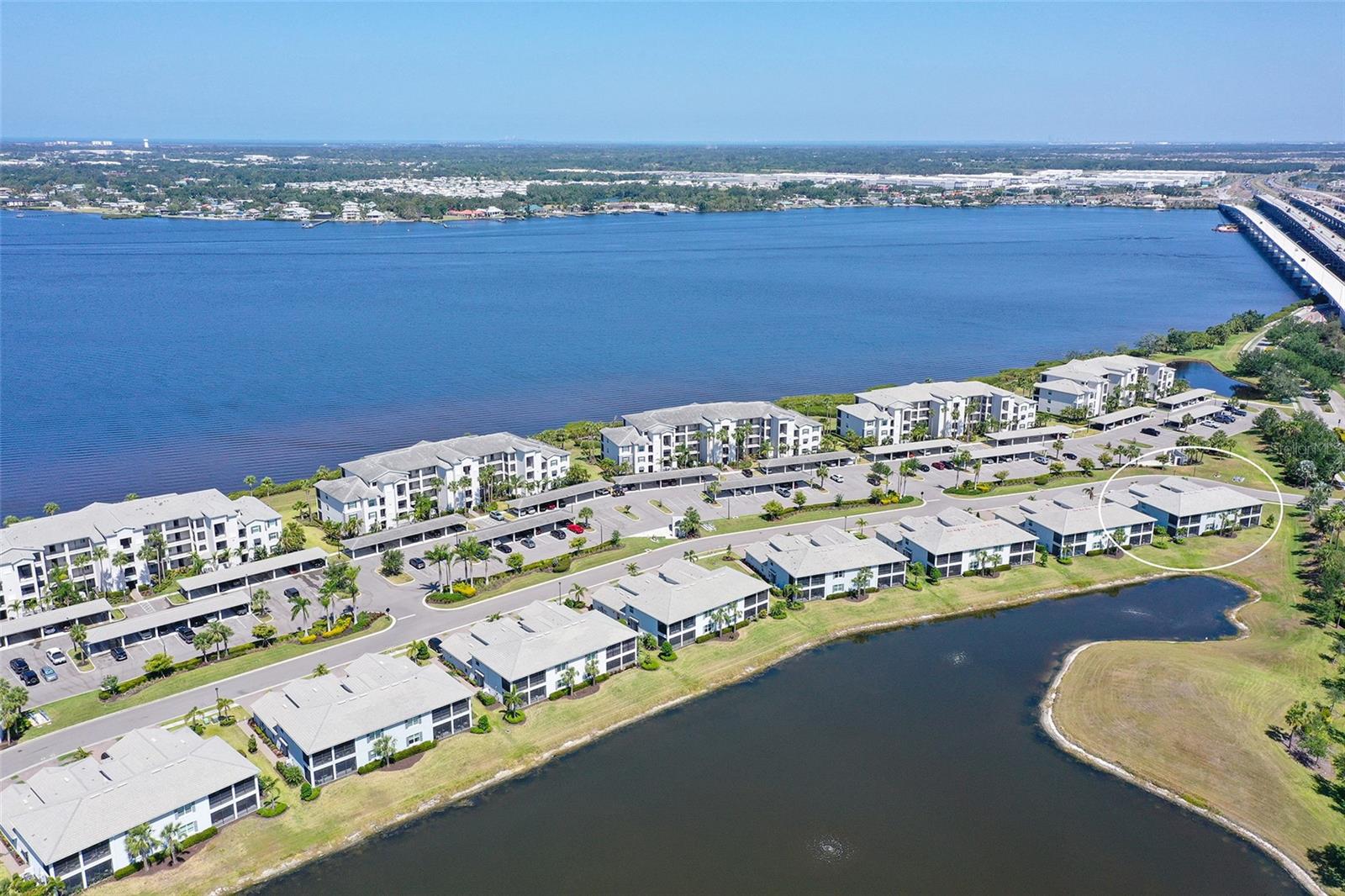 Listing photo id 44 for 1017 Tidewater Shores Loop 1017