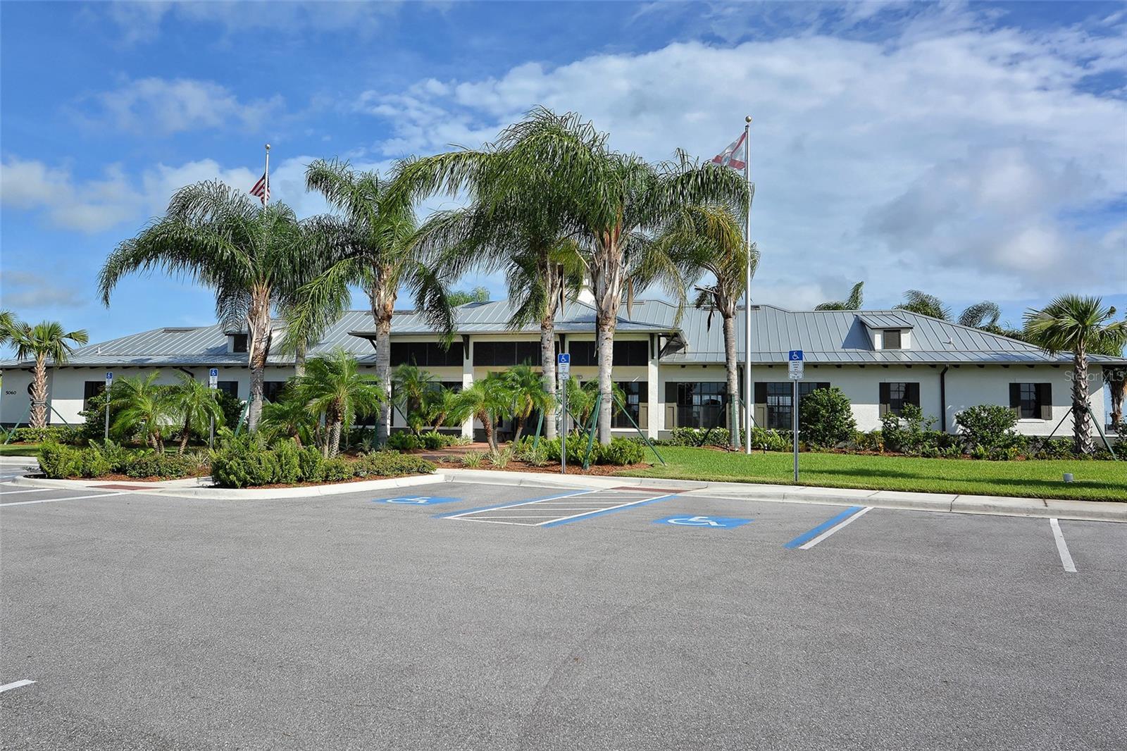 Listing photo id 50 for 1017 Tidewater Shores Loop 1017