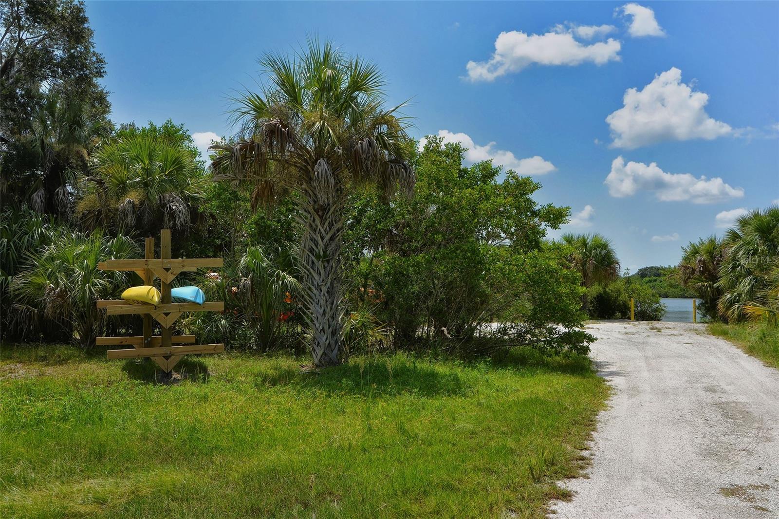 Listing photo id 61 for 1017 Tidewater Shores Loop 1017