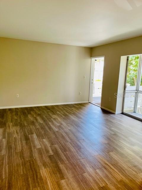 Image 3 of 14 For 2304 Ringling Boulevard 214