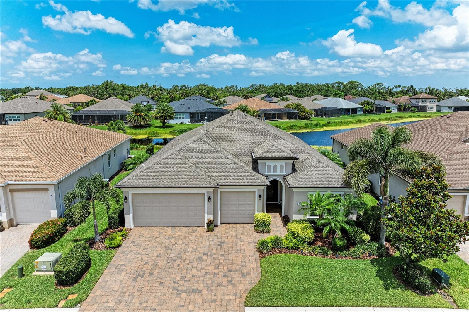 Details for 518 Chantilly Trail, BRADENTON, FL 34212