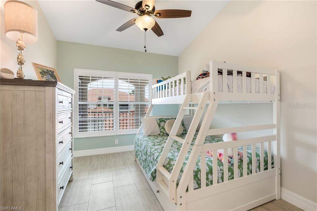Image 8 of 11 For 10202 L Pavia Boulevard 10202