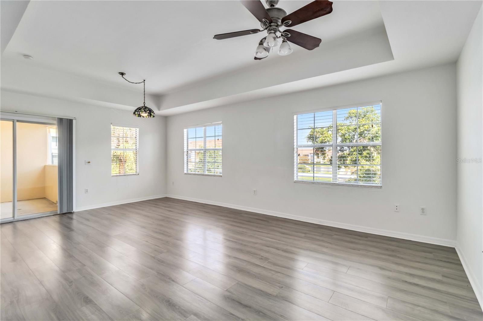 Image 4 of 41 For 1010 Villagio Circle 203