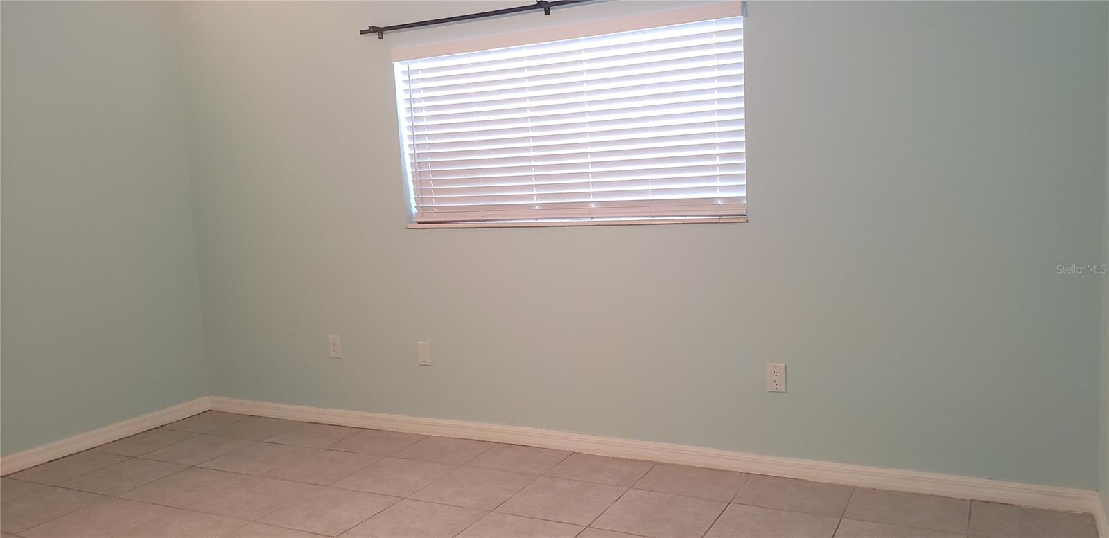 Image 15 of 23 For 3606 Beneva Road 502