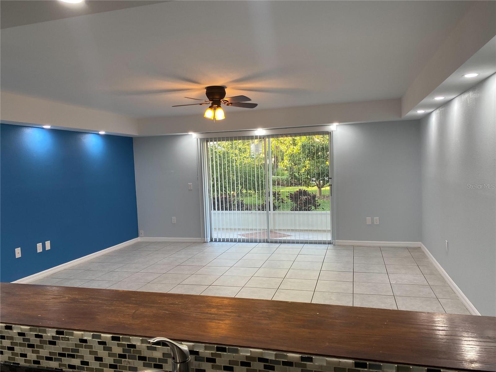Image 8 of 23 For 3606 Beneva Road 502