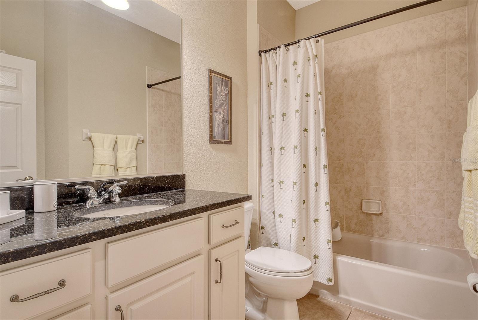 Image 20 of 49 For 6552 Moorings Point Circle 201