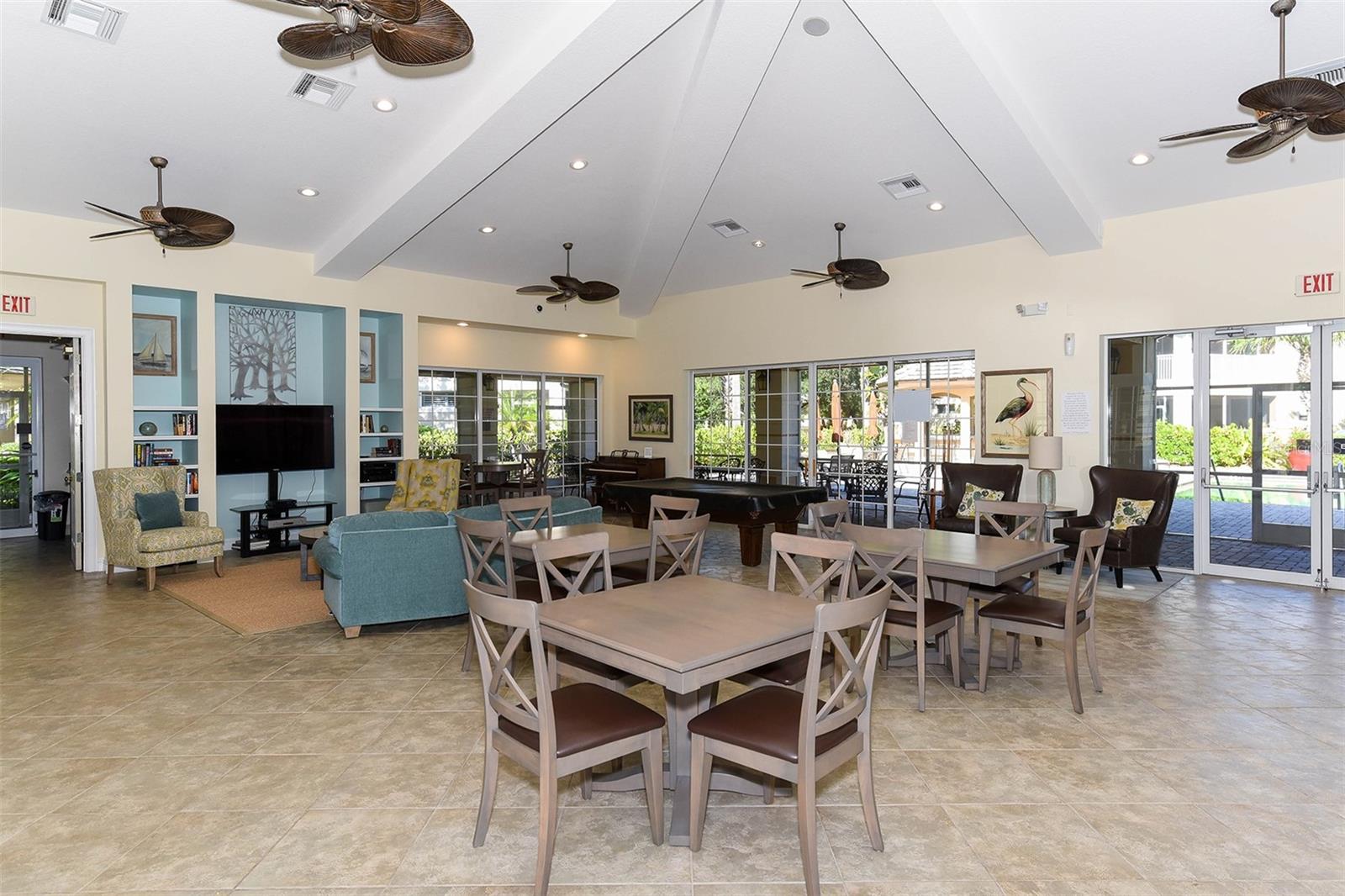 Image 31 of 49 For 6552 Moorings Point Circle 201