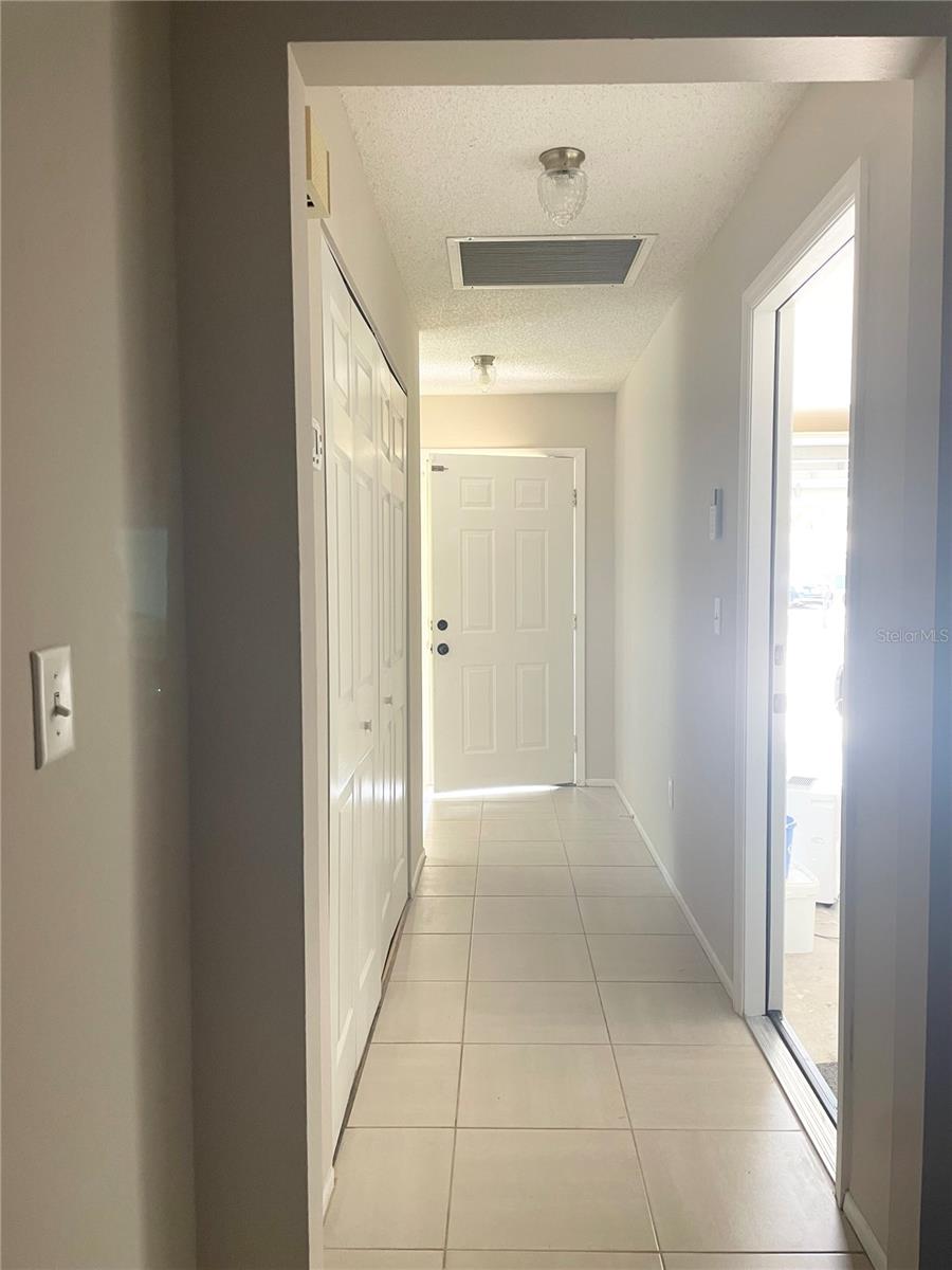 Image 6 of 21 For 48 Dade Avenue