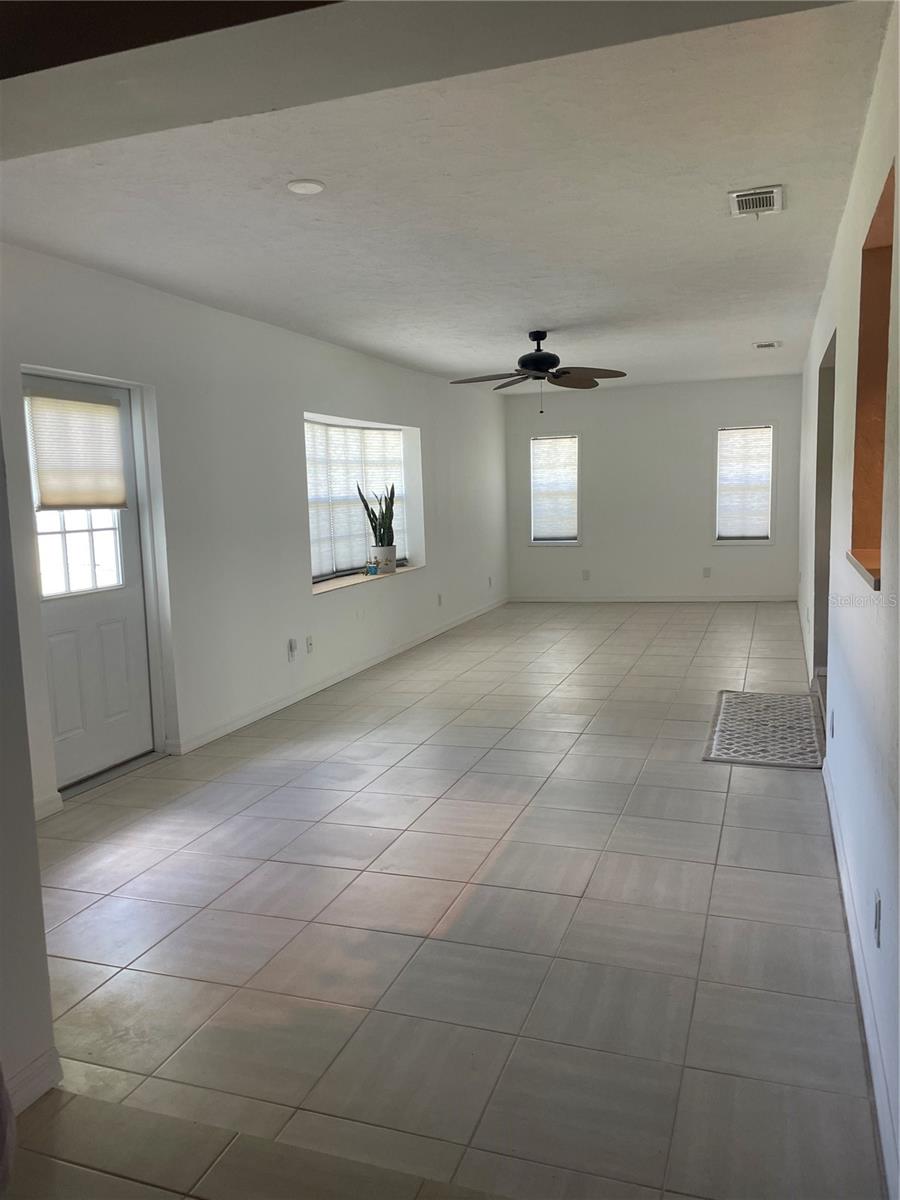 Image 9 of 21 For 48 Dade Avenue
