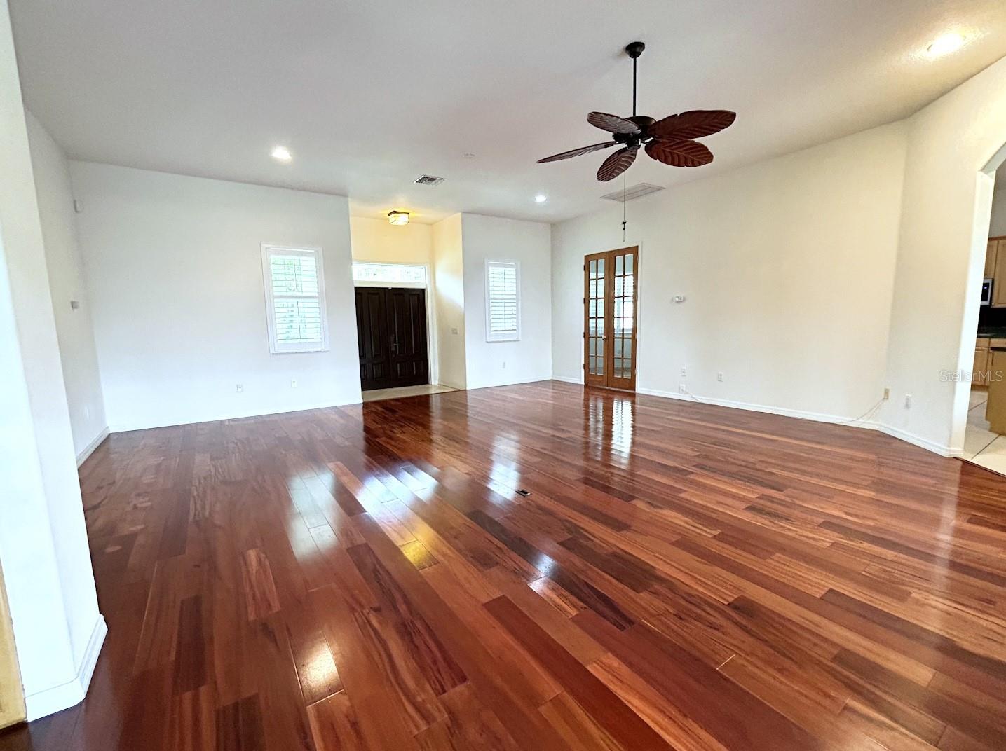 Image 14 of 30 For 13809 18th Place E