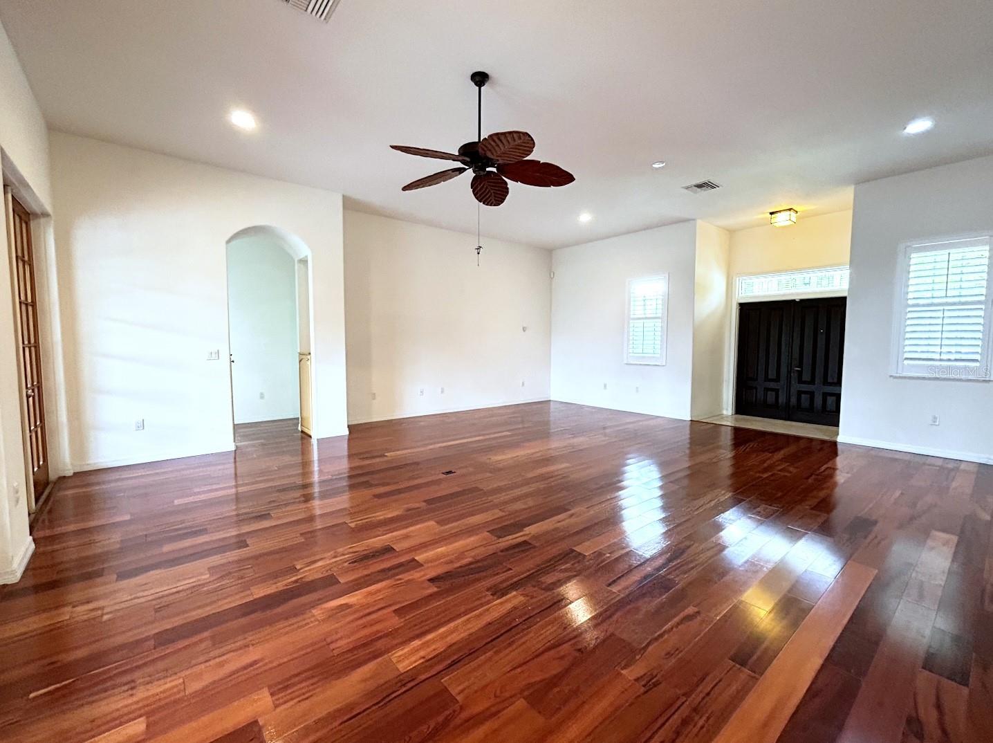 Image 6 of 30 For 13809 18th Place E