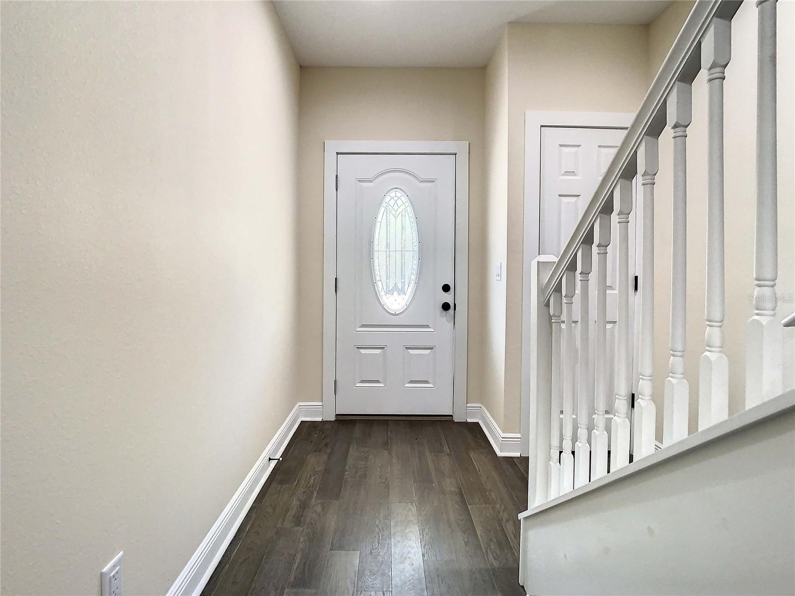 Listing photo id 10 for 4209 Woodlawn Avenue