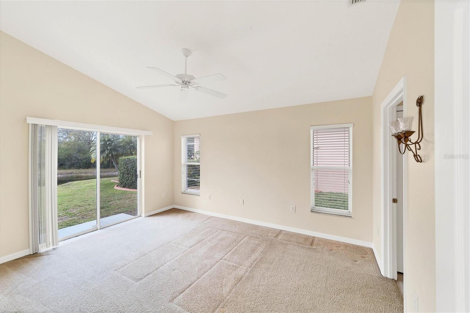 Image 12 of 39 For 6006 Chaparral Avenue