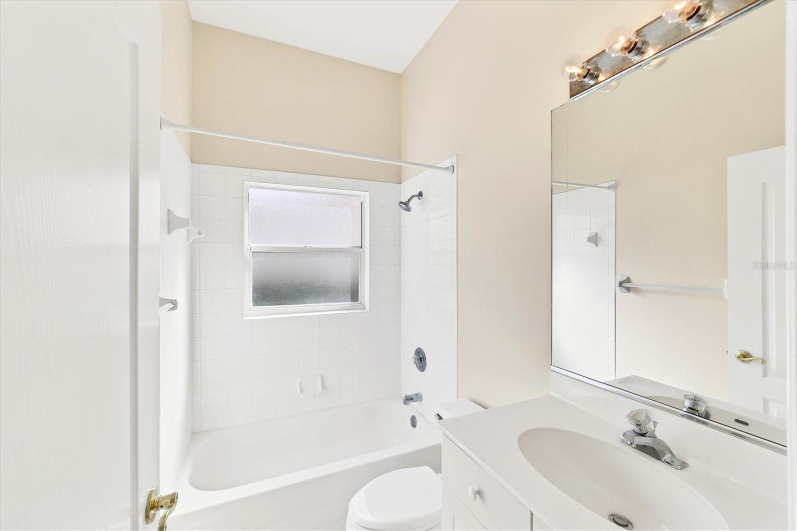 Image 17 of 39 For 6006 Chaparral Avenue