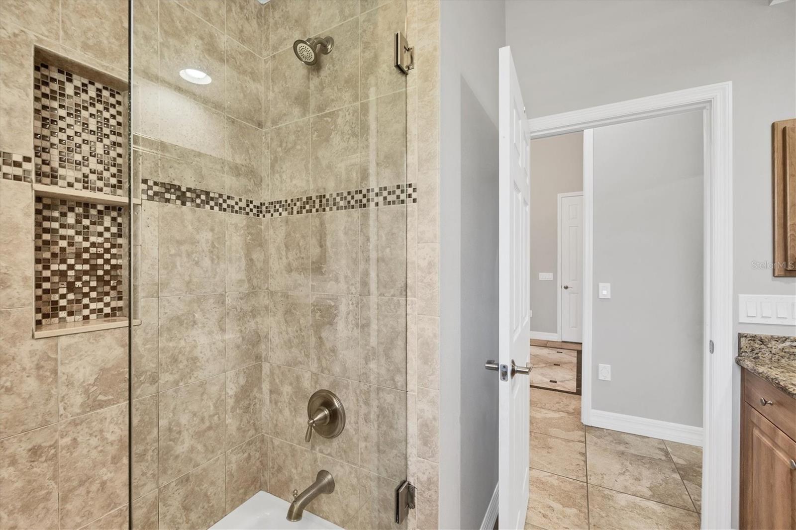 Image 34 of 52 For 15208 21st Avenue E