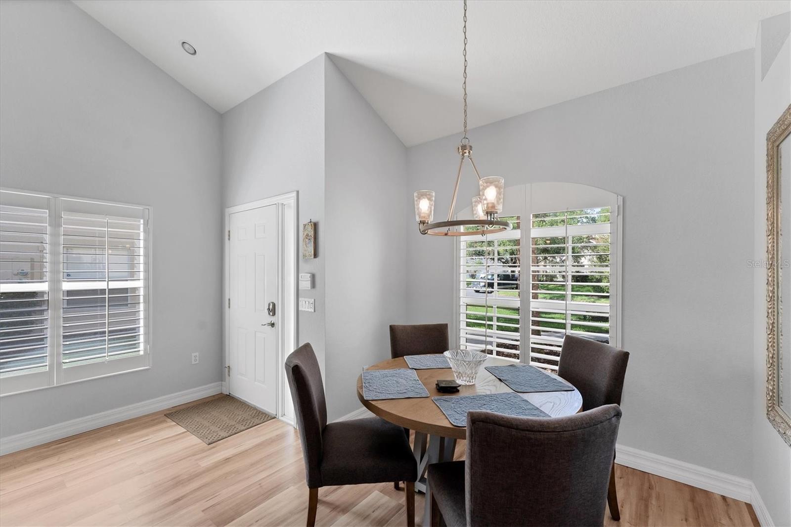 Image 11 of 61 For 7160 Cedar Hollow Circle