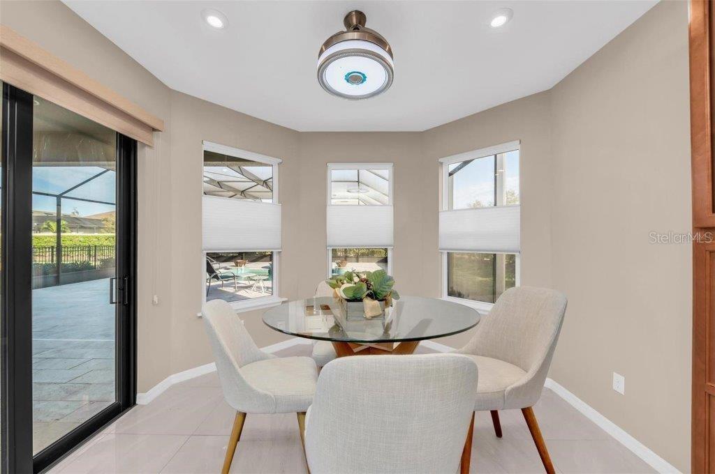 Image 10 of 49 For 8273 Shooting Star Road