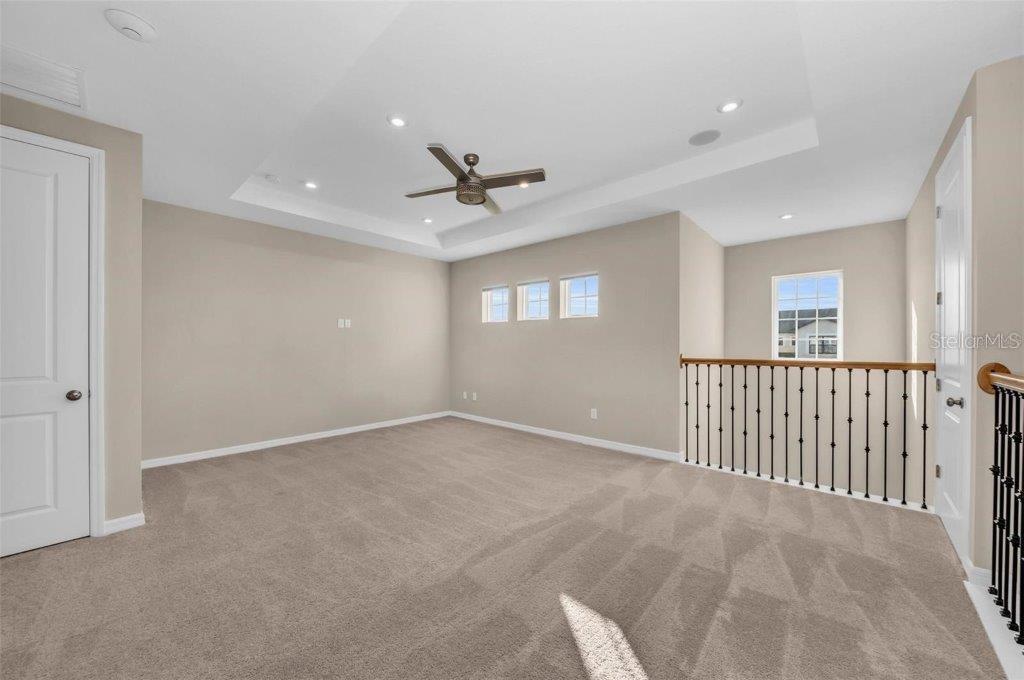 Image 19 of 49 For 8273 Shooting Star Road