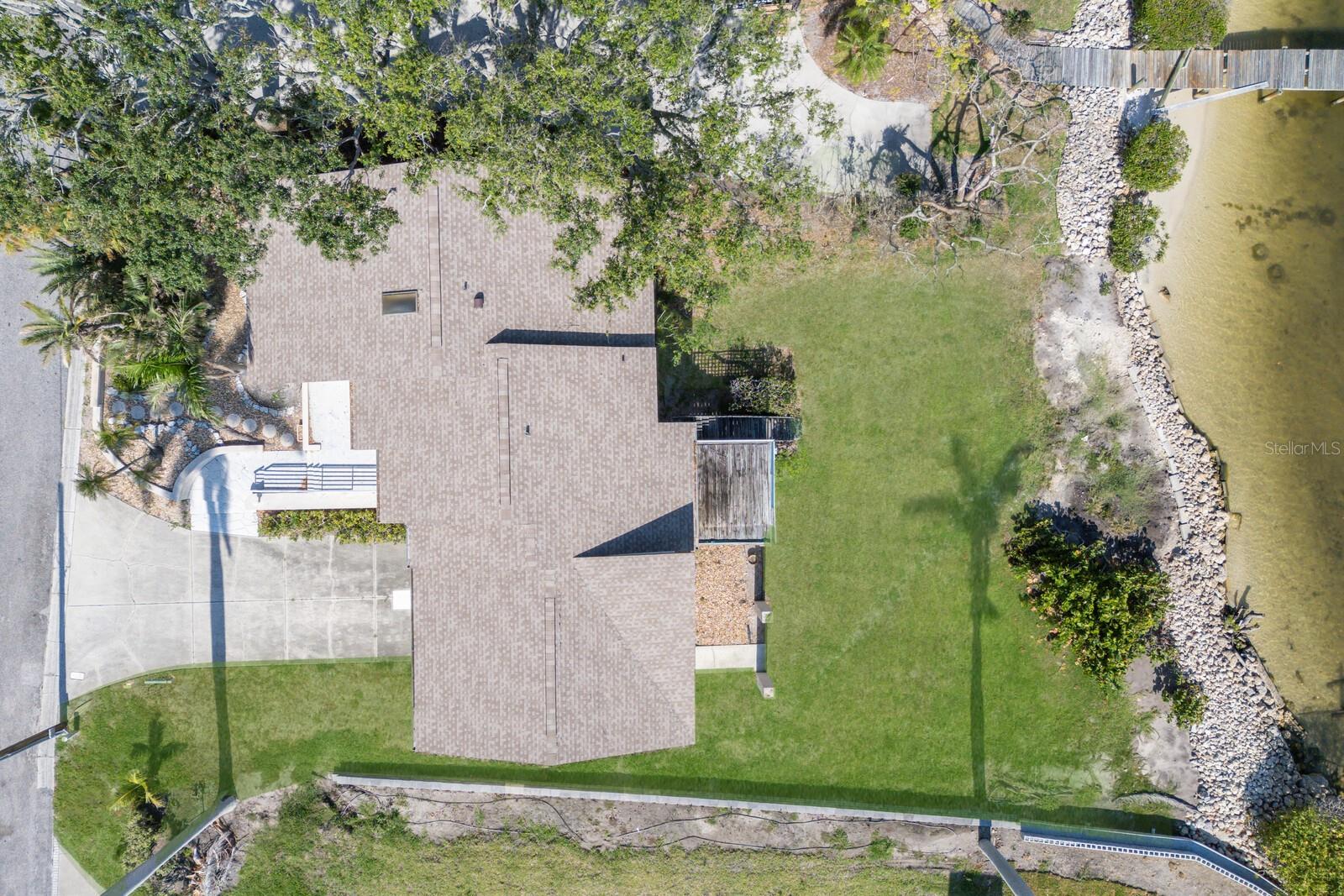Image 4 of 28 For 5912 Riverview Lane