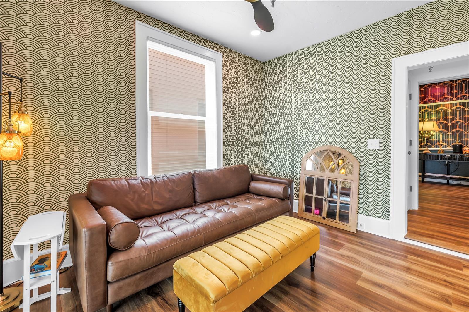 Image 11 of 30 For 1221 Palm Avenue 303