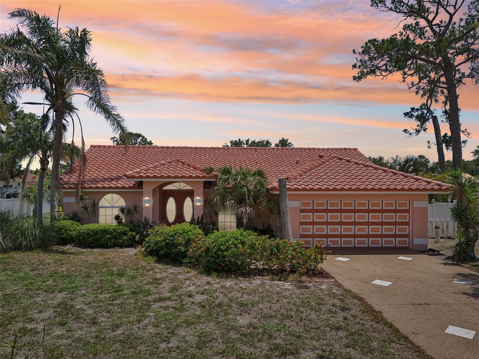 Details for 321 Sorrento Drive, OSPREY, FL 34229