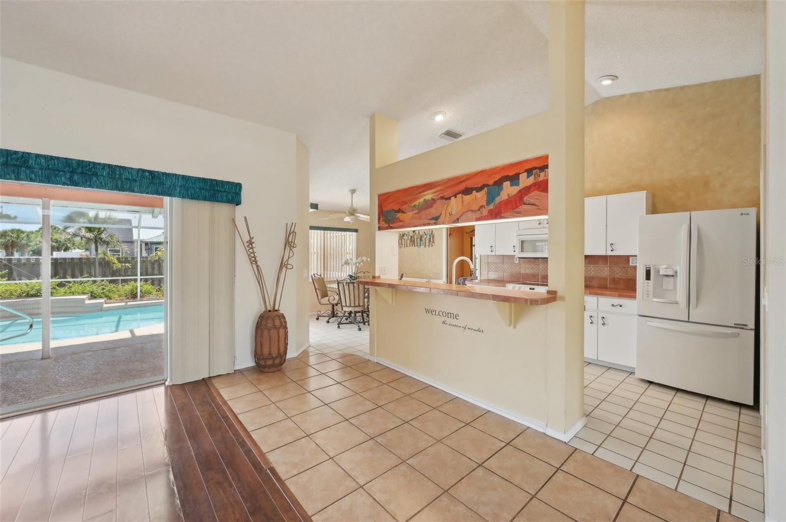 Image 11 of 70 For 321 Sorrento Drive