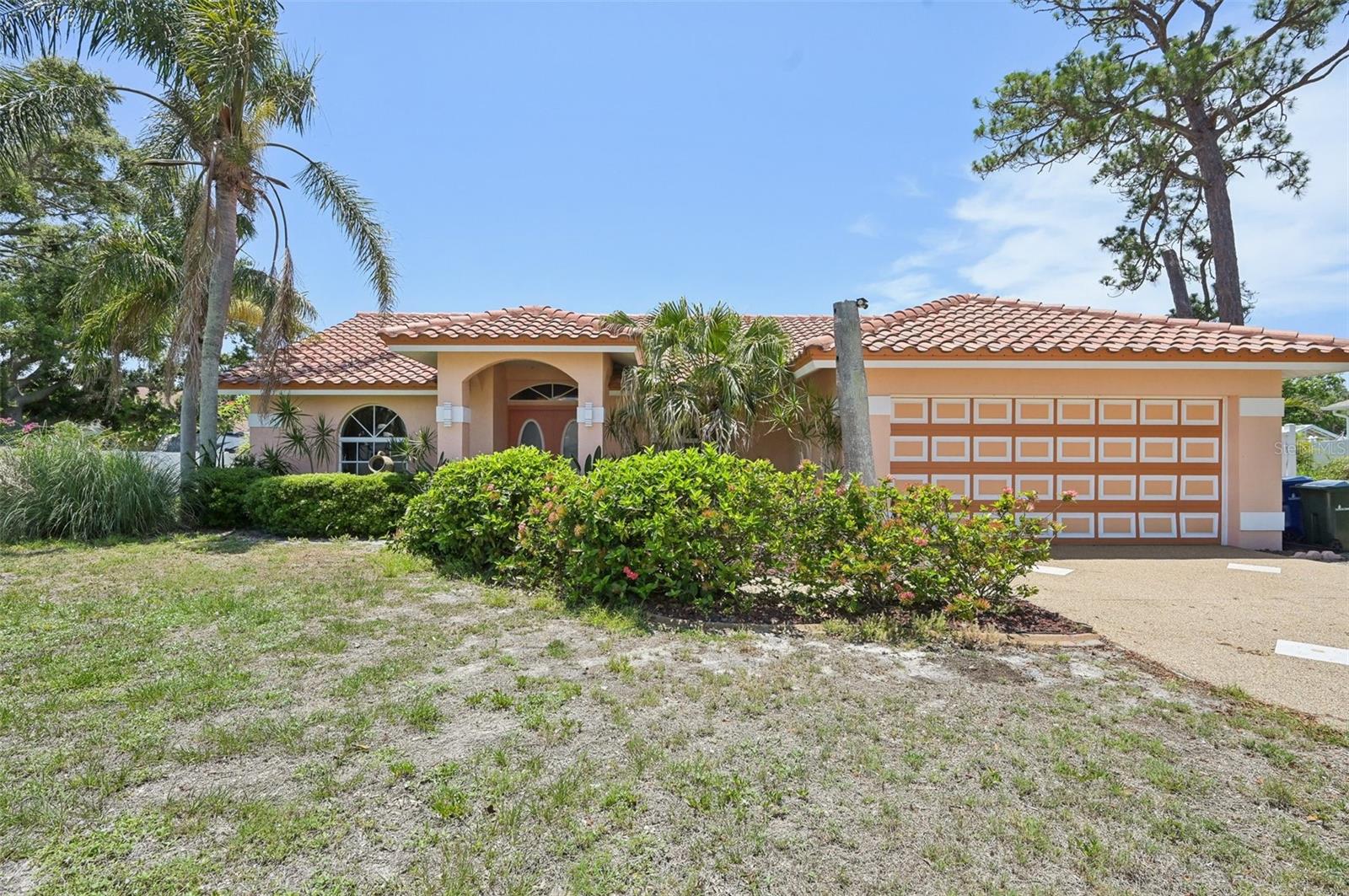 Image 3 of 70 For 321 Sorrento Drive