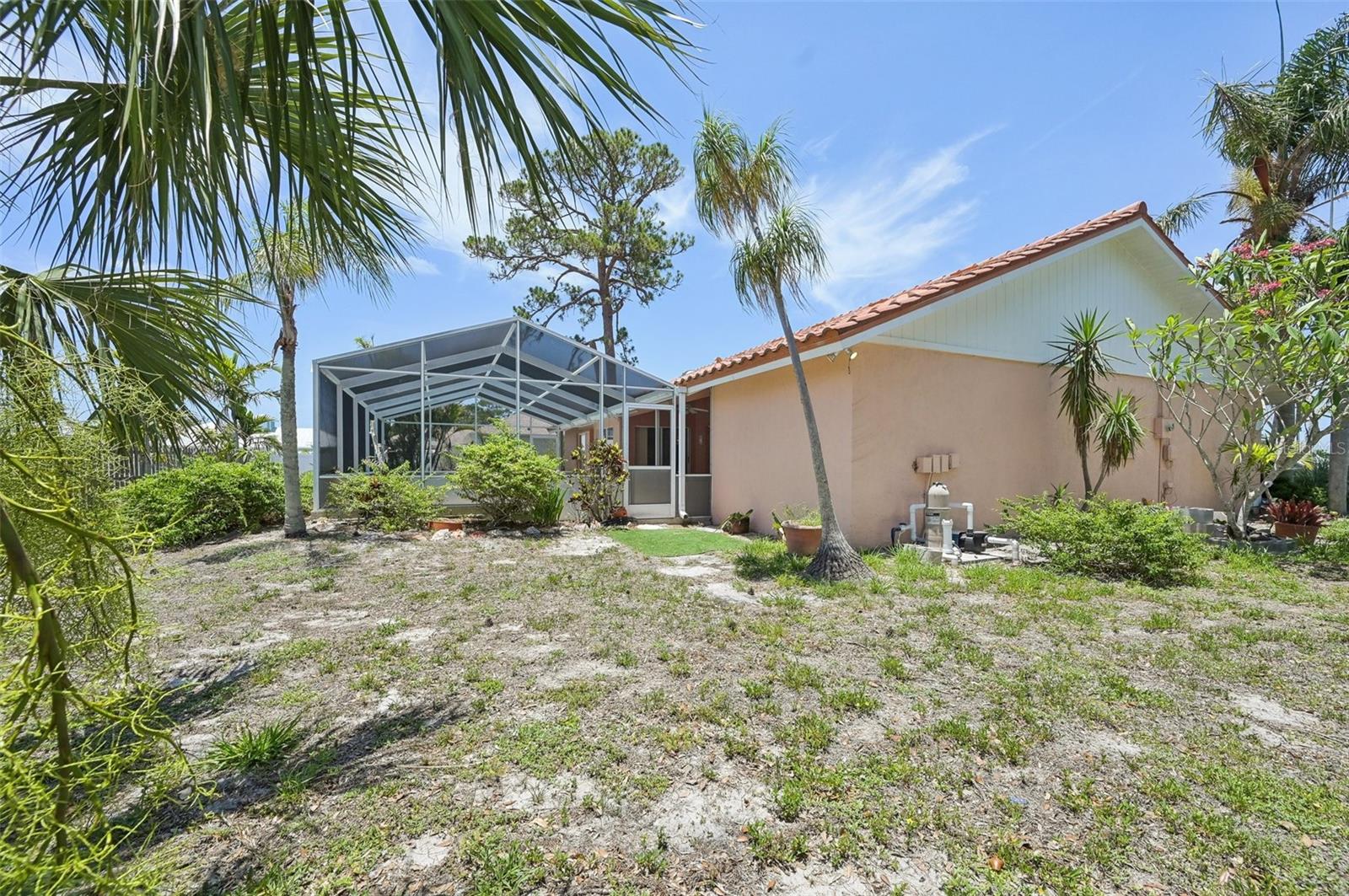 Image 36 of 70 For 321 Sorrento Drive