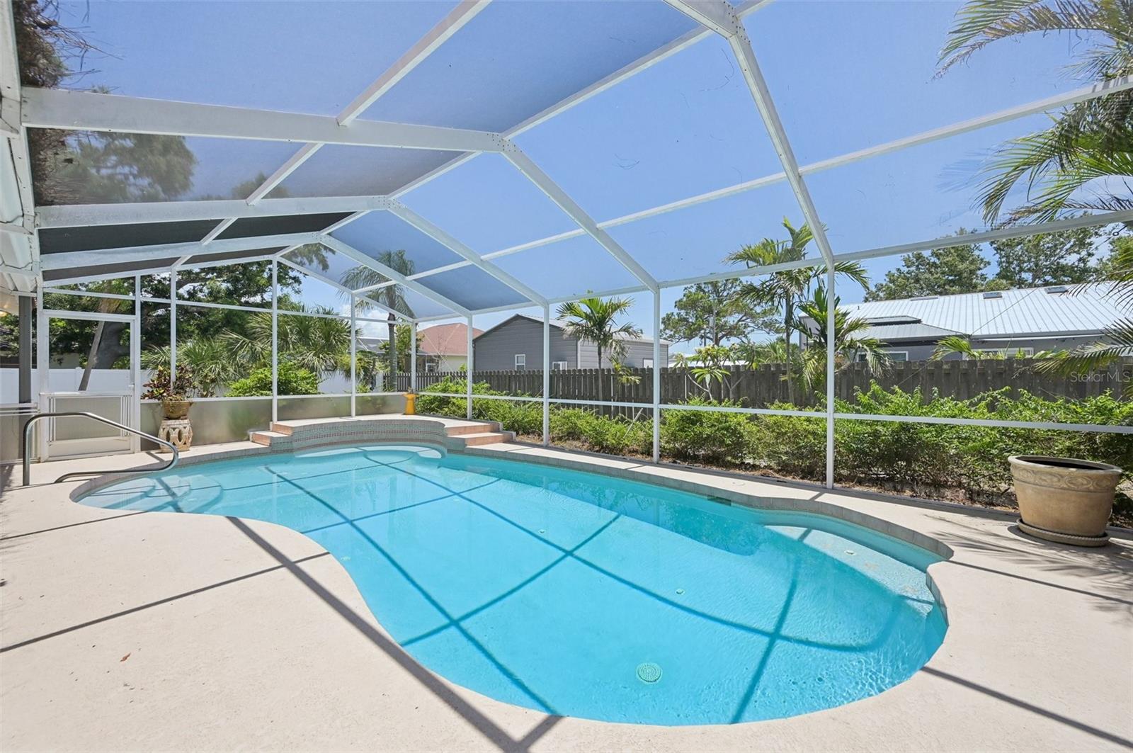 Image 39 of 70 For 321 Sorrento Drive