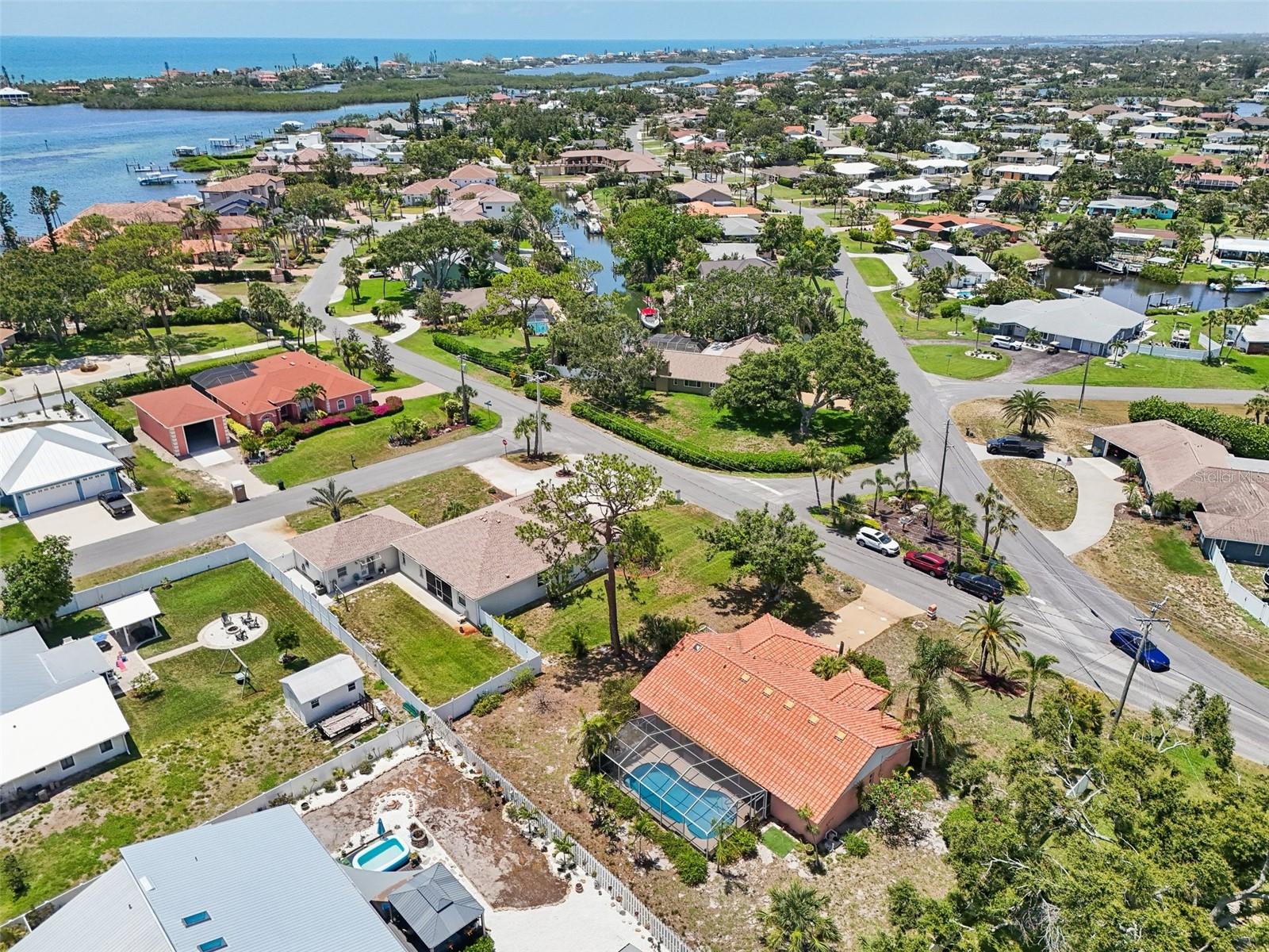 Image 58 of 70 For 321 Sorrento Drive