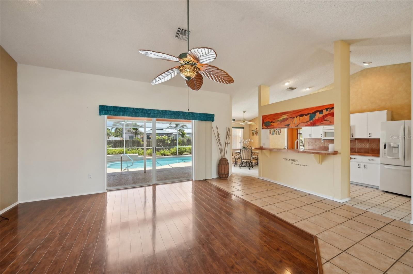Image 8 of 70 For 321 Sorrento Drive