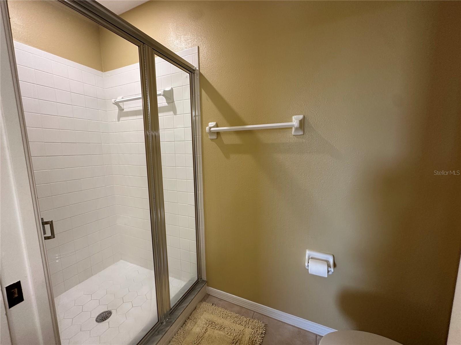 Image 11 of 21 For 9610 Club South Circle 4207
