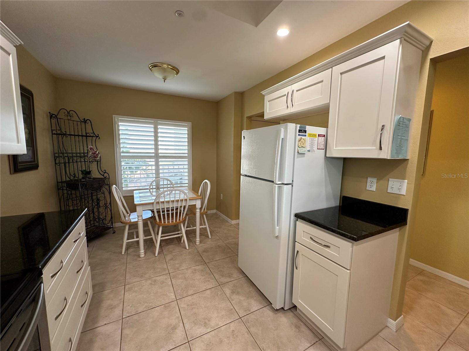 Image 3 of 21 For 9610 Club South Circle 4207