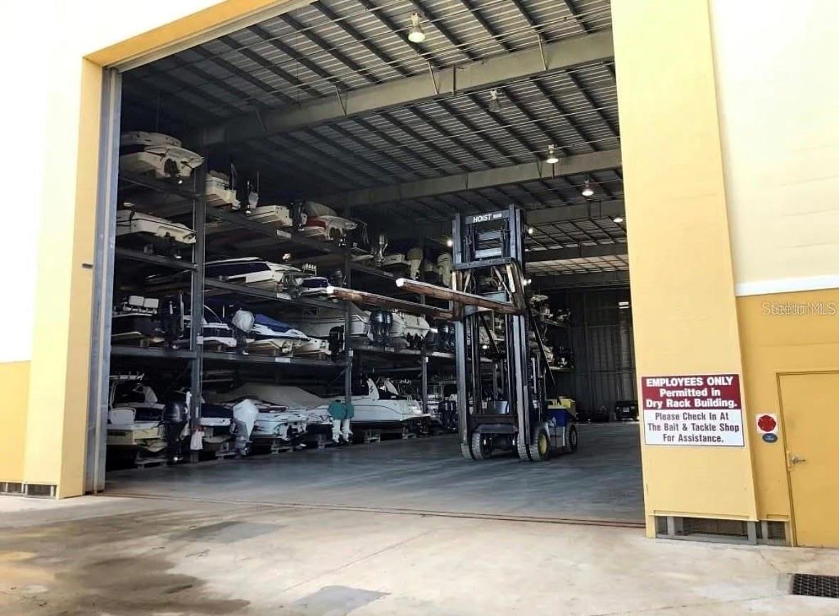 Image 3 of 7 For 570 Blackburn Point Road 33