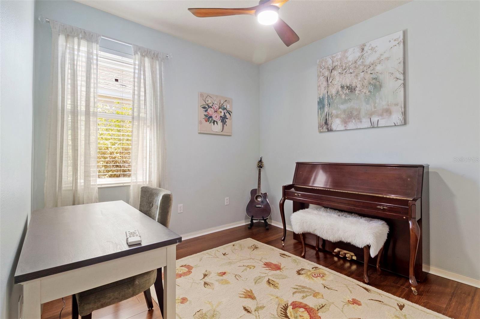Image 20 of 49 For 10490 Old Grove Circle
