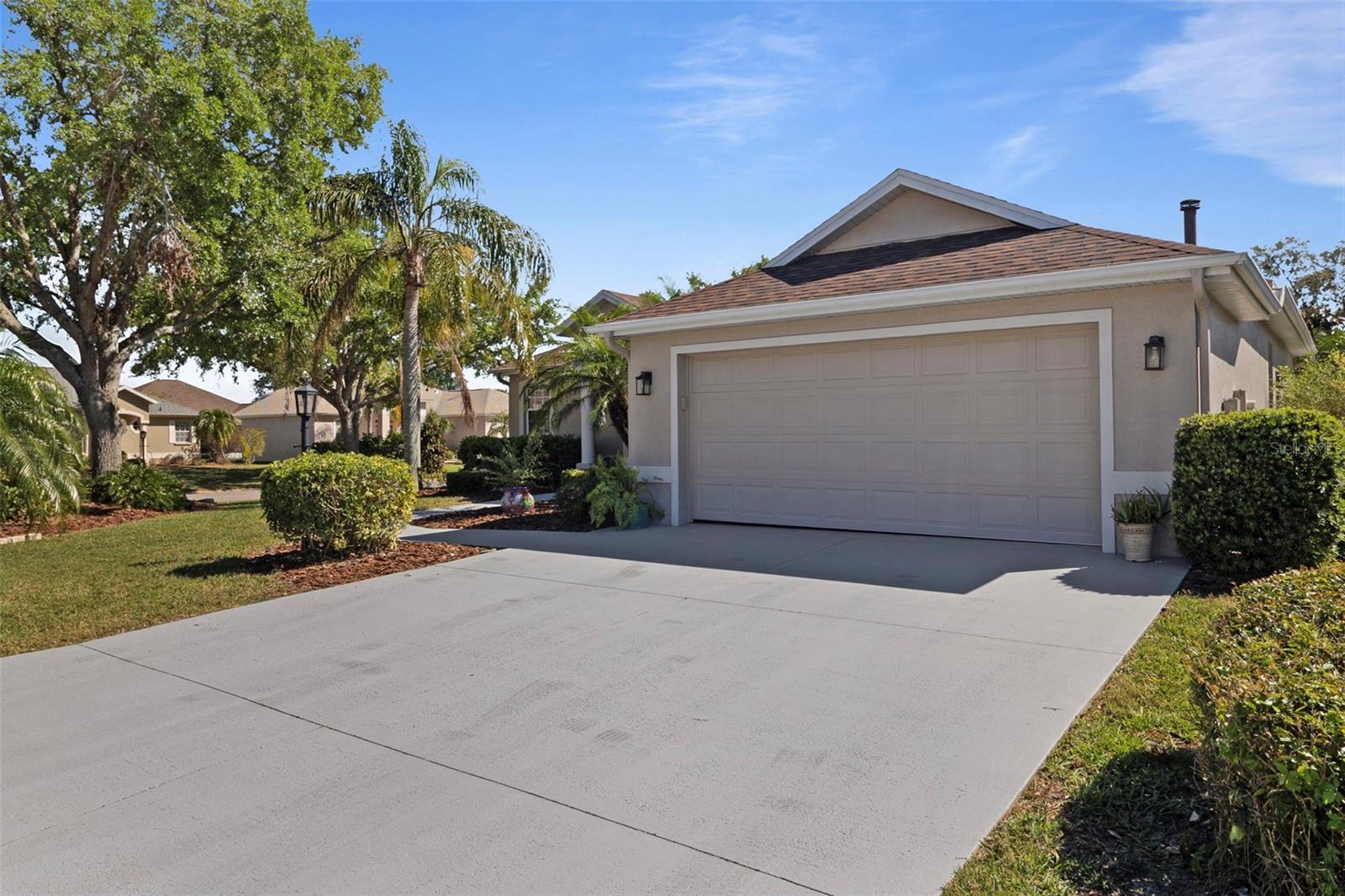 Image 3 of 49 For 10490 Old Grove Circle