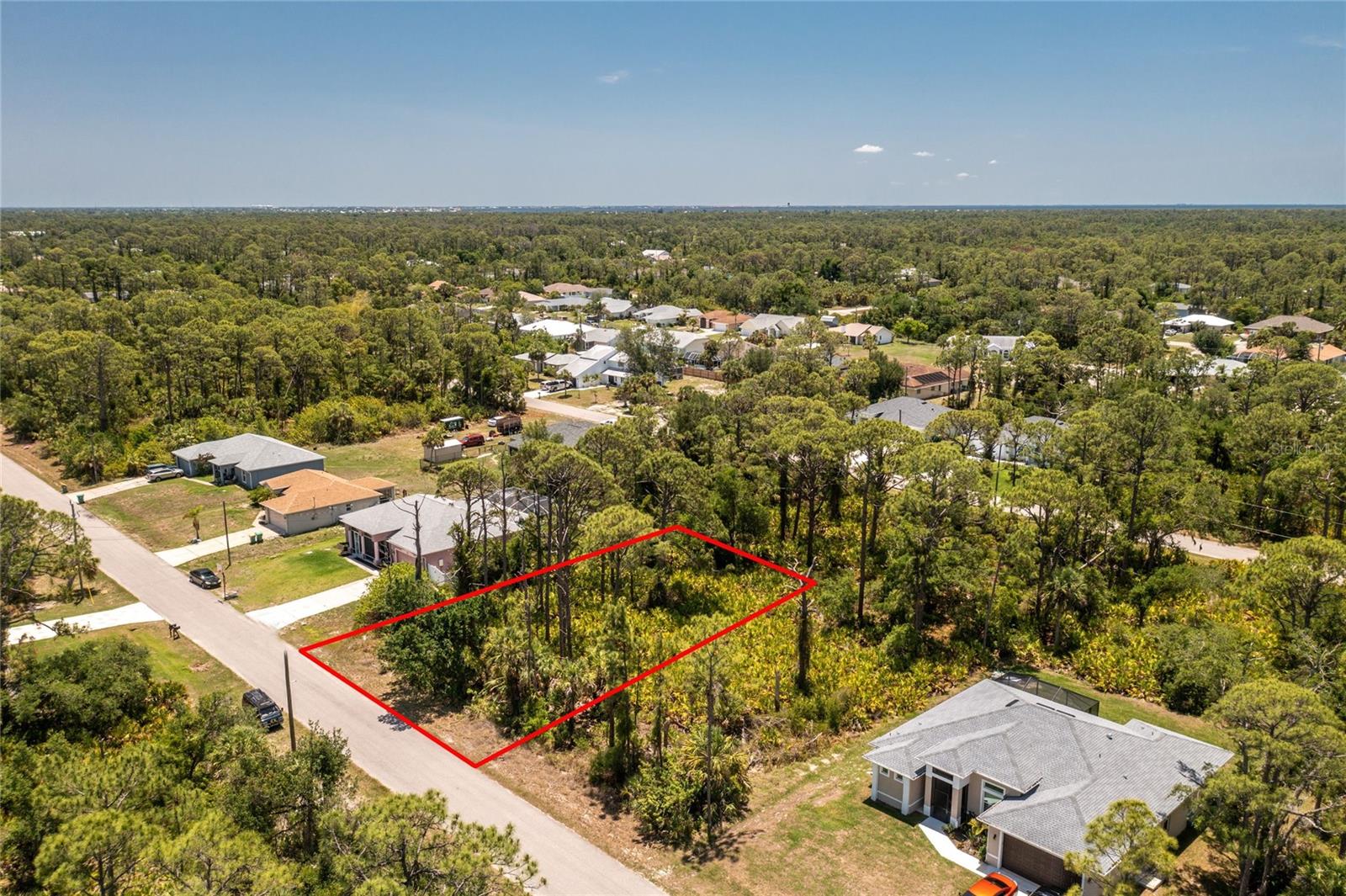 Image 4 of 11 For 17411 Powell Avenue