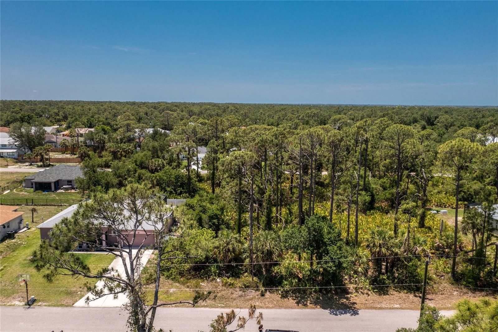 Image 7 of 11 For 17411 Powell Avenue