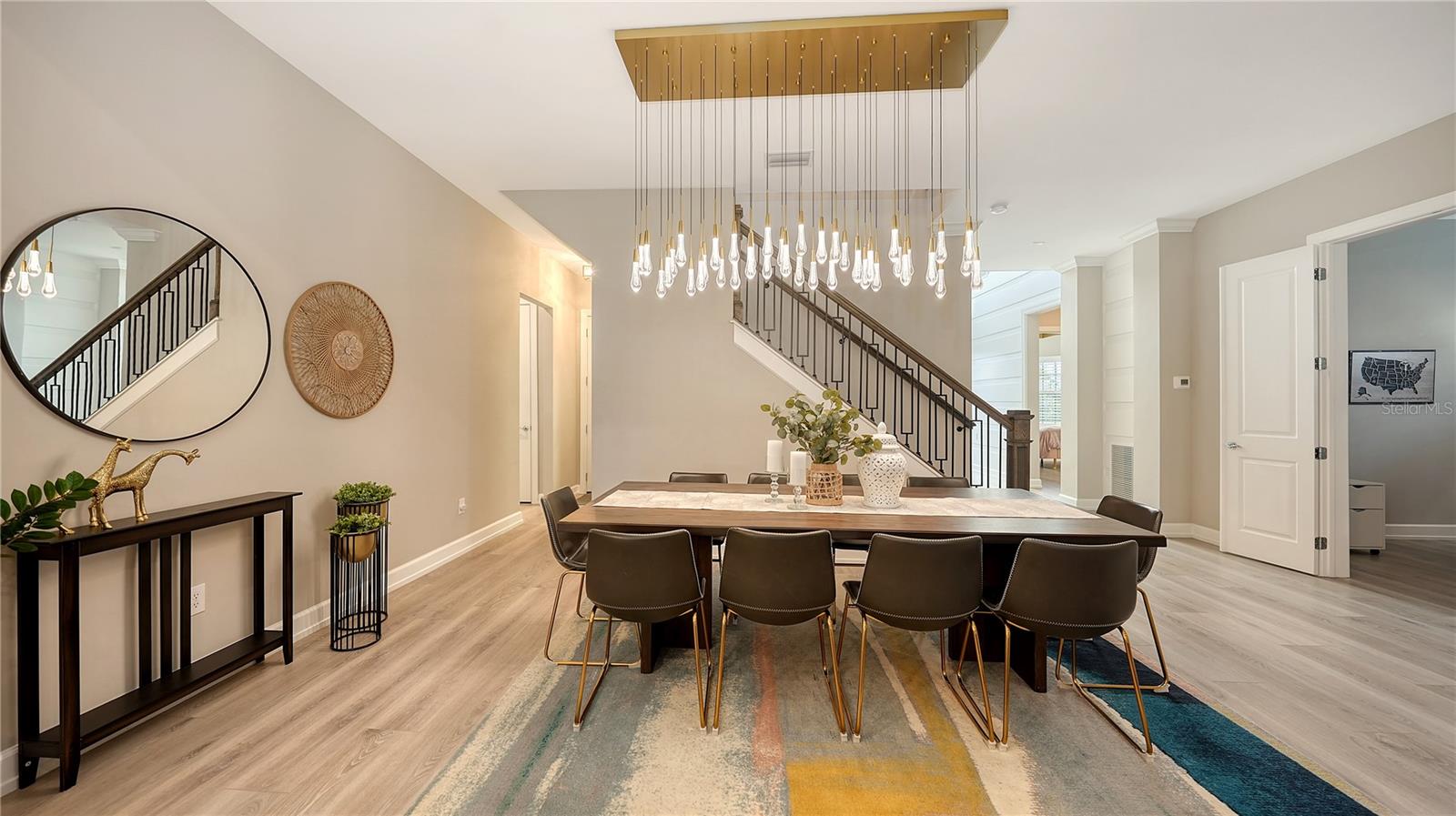 Listing photo id 31 for 7872 Mainsail Lane