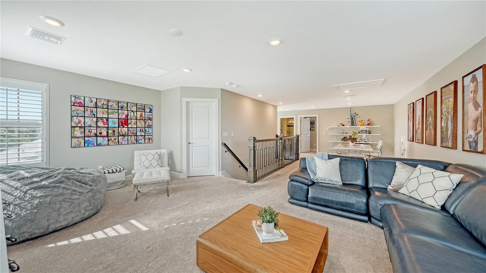 Listing photo id 38 for 7872 Mainsail Lane