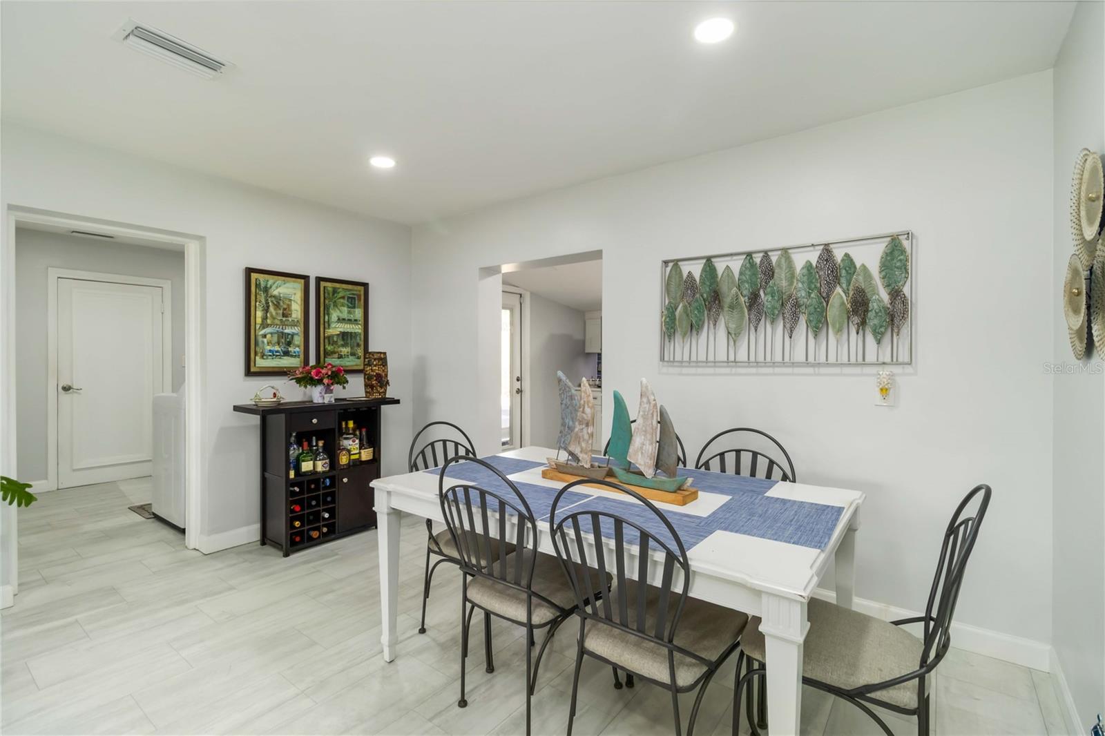 Image 13 of 70 For 1212 Princeton Avenue