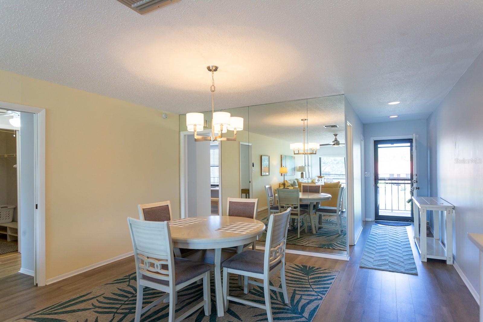 Image 39 of 49 For 5630 Golf Pointe Drive 206