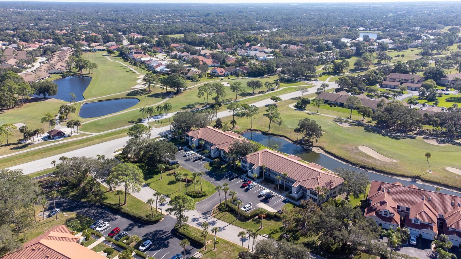 Image 43 of 49 For 5630 Golf Pointe Drive 206