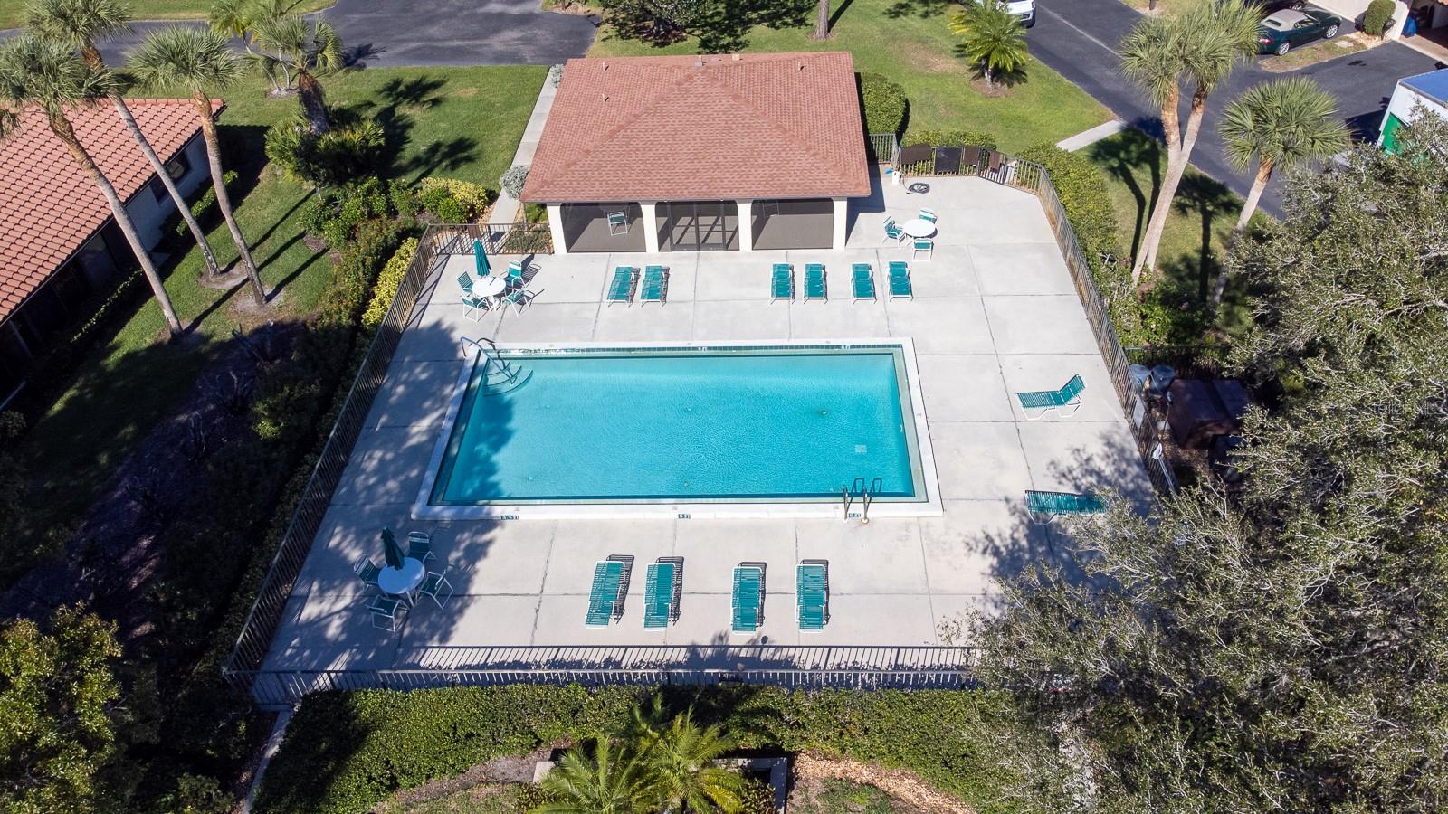 Image 45 of 49 For 5630 Golf Pointe Drive 206