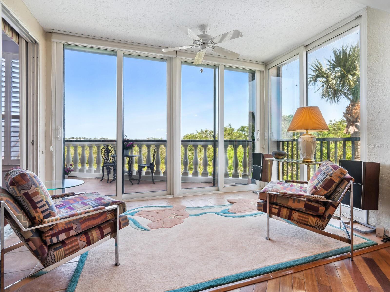 Image 10 of 59 For 5420 Eagles Point Circle 106
