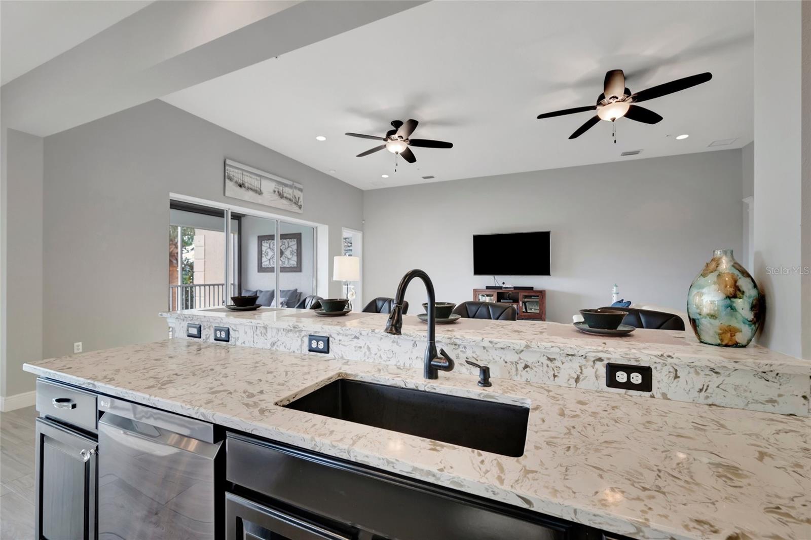 Image 18 of 77 For 23233 Banbury Way 302